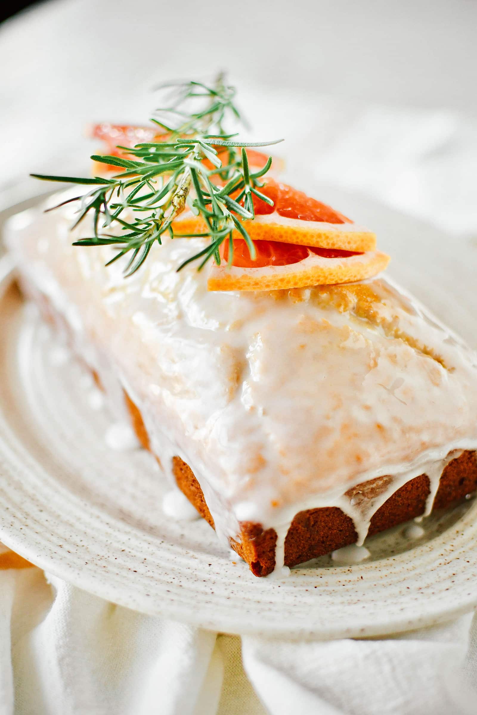 Grapefruit-rosemary bread